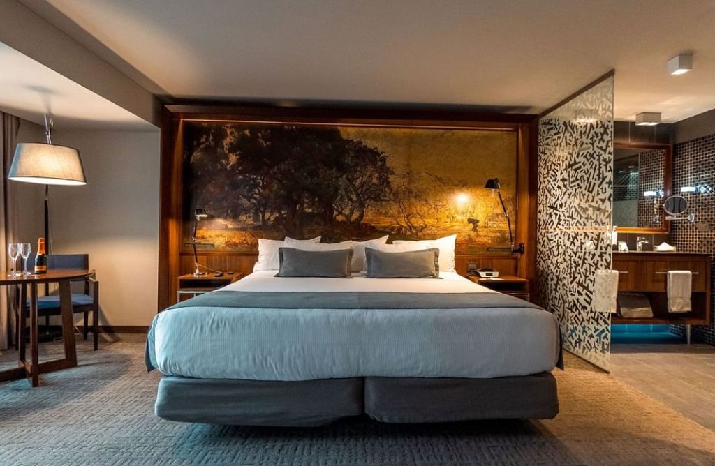 2. Hotel Las cumbres de Lastarria